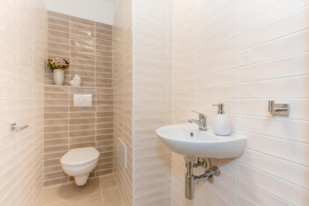 Apartmany Jedovary Trhove Sviny Экстерьер фото