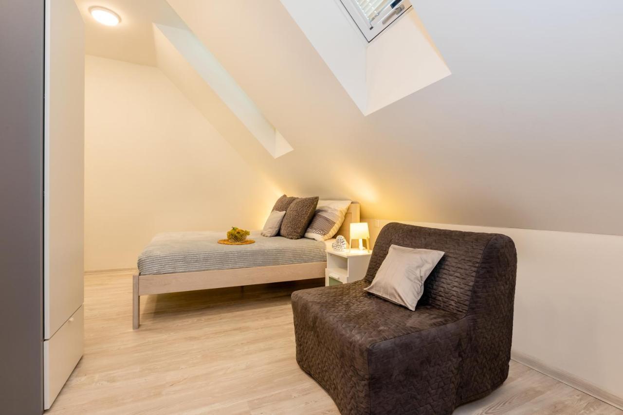 Apartmany Jedovary Trhove Sviny Экстерьер фото