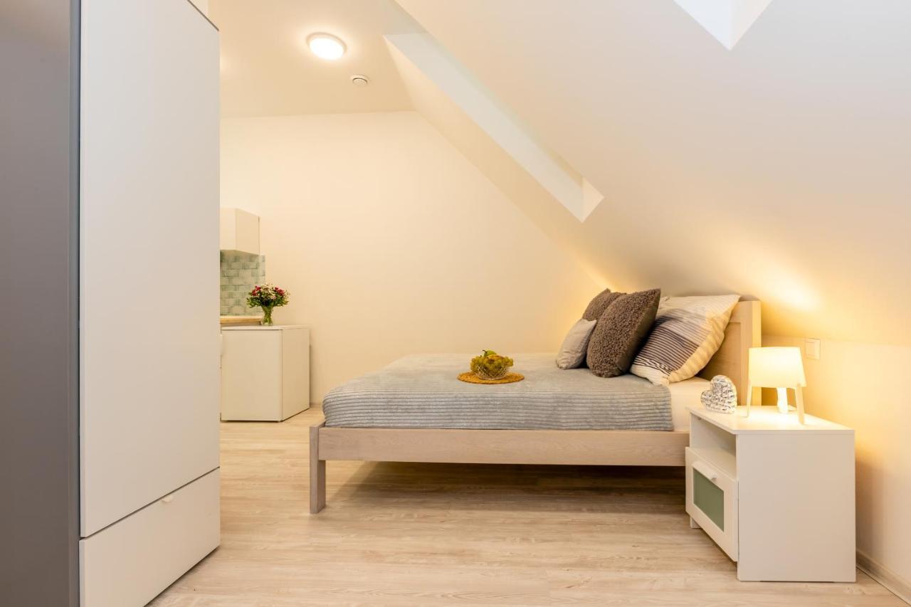 Apartmany Jedovary Trhove Sviny Экстерьер фото